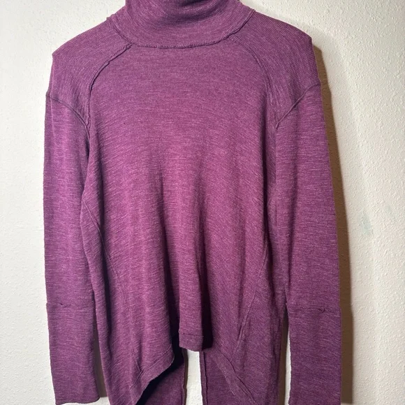 Free People We the Free Split Back Funnel Neck Top Plum Purple Knit Size s - Picture 3 of 12